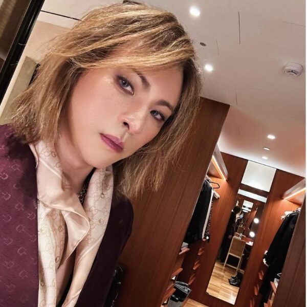 黒木瞳とYOSHIKIが似てる